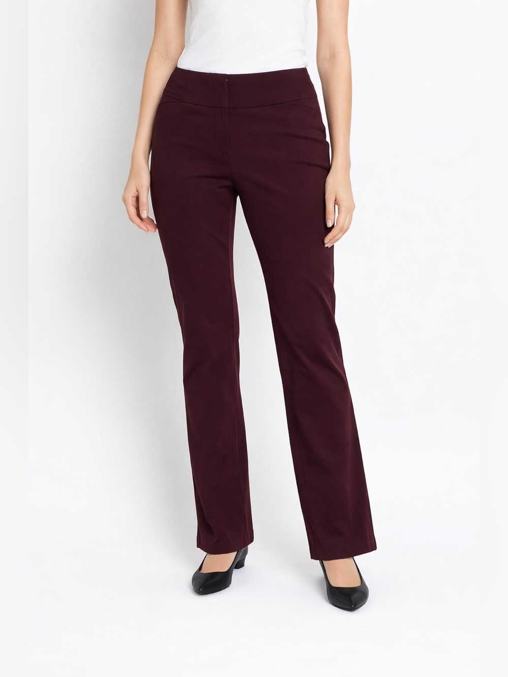 Maurice’s Women’s Mid Rise Bootcut Trouser in Burgundy Sz 7/8 Long